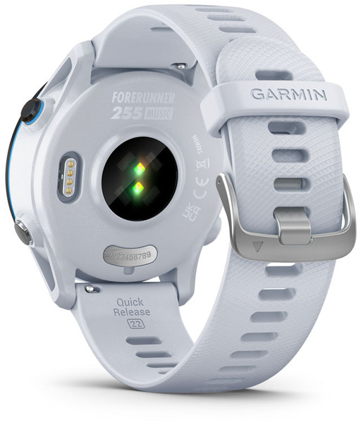 Fehér Garmin Forerunner 255 Music okosóra hátulnézete fehér szíjjal.