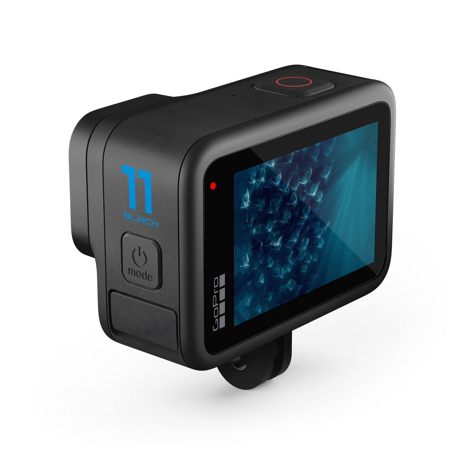 Cámara GoPro negra con pantalla negra y botón rojo en la parte superior, vista en ángulo.