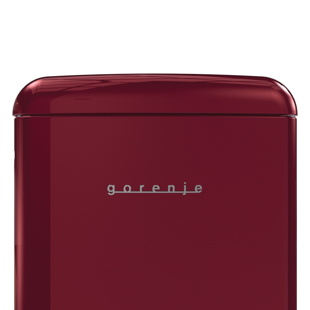 Ein weinroter Kühlschrank mit dem Markennamen 'gorenje' in weißen Buchstaben.