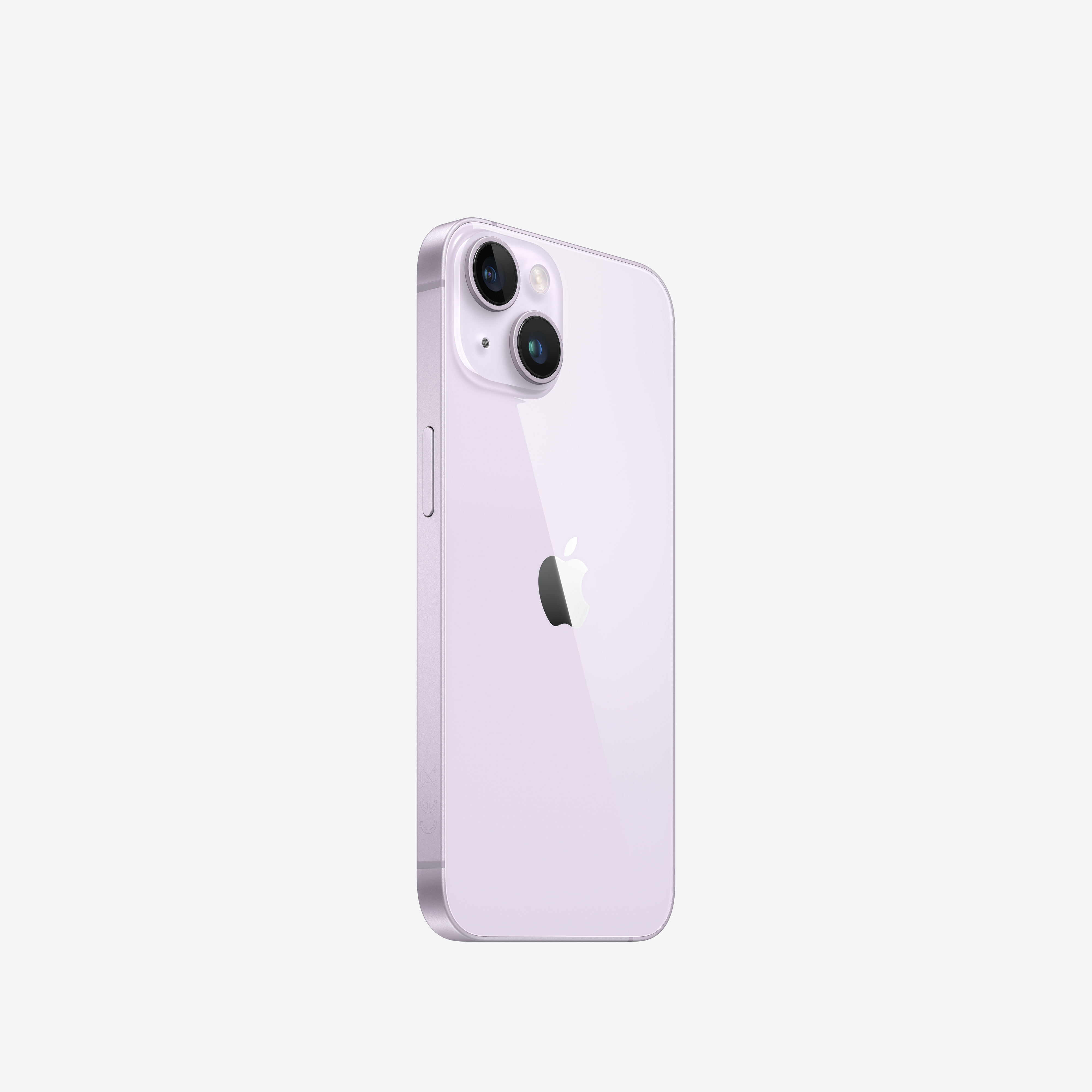 Beyaz zemin üzerinde mor bir iPhone 14'ün arka görünümü.