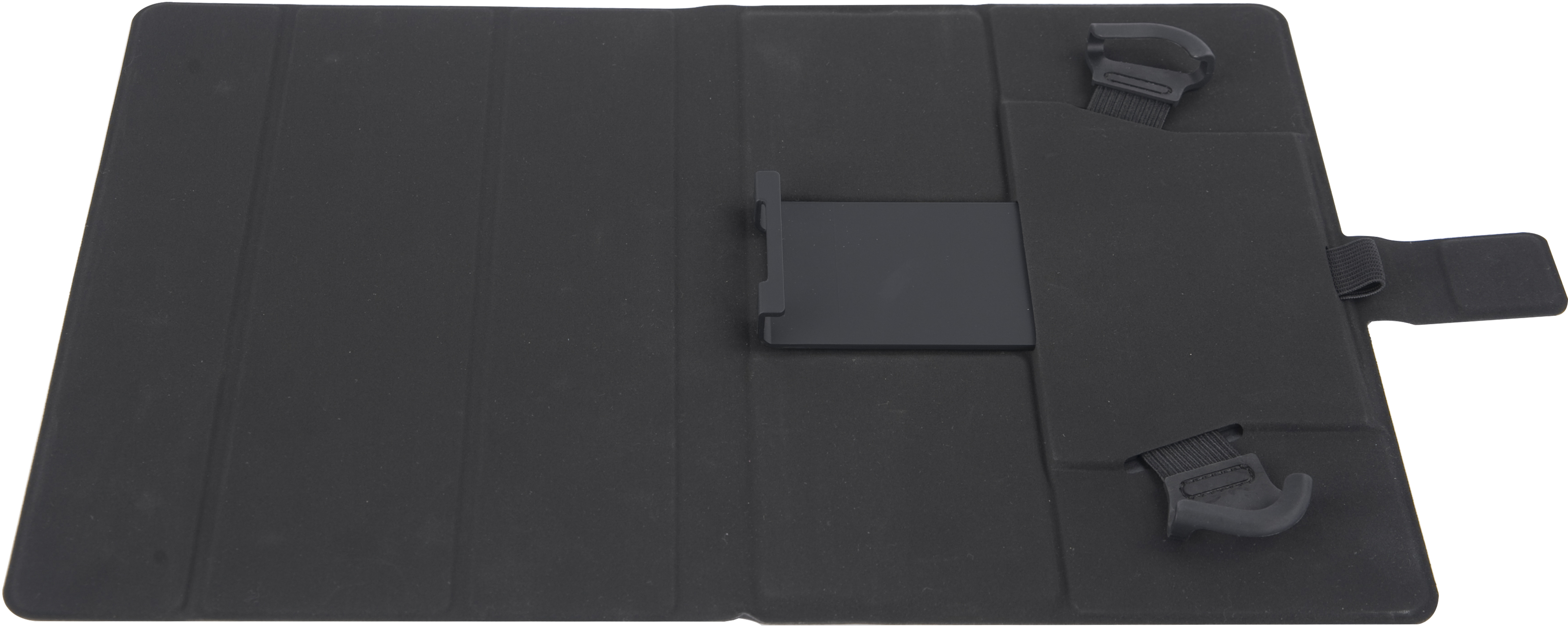Custodia per tablet nera, aperta, con cinghie e supporto, su sfondo bianco.