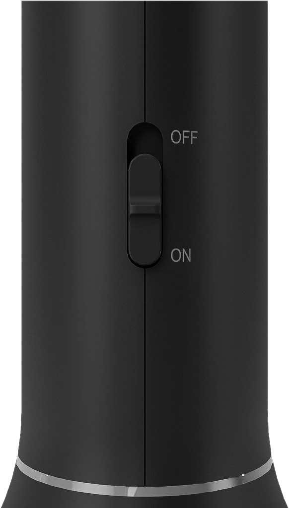 Primo piano di un interruttore nero con etichette ON e OFF.