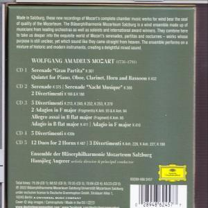 Dos d'un coffret CD Mozart avec texte et logo Deutsche Grammophon.