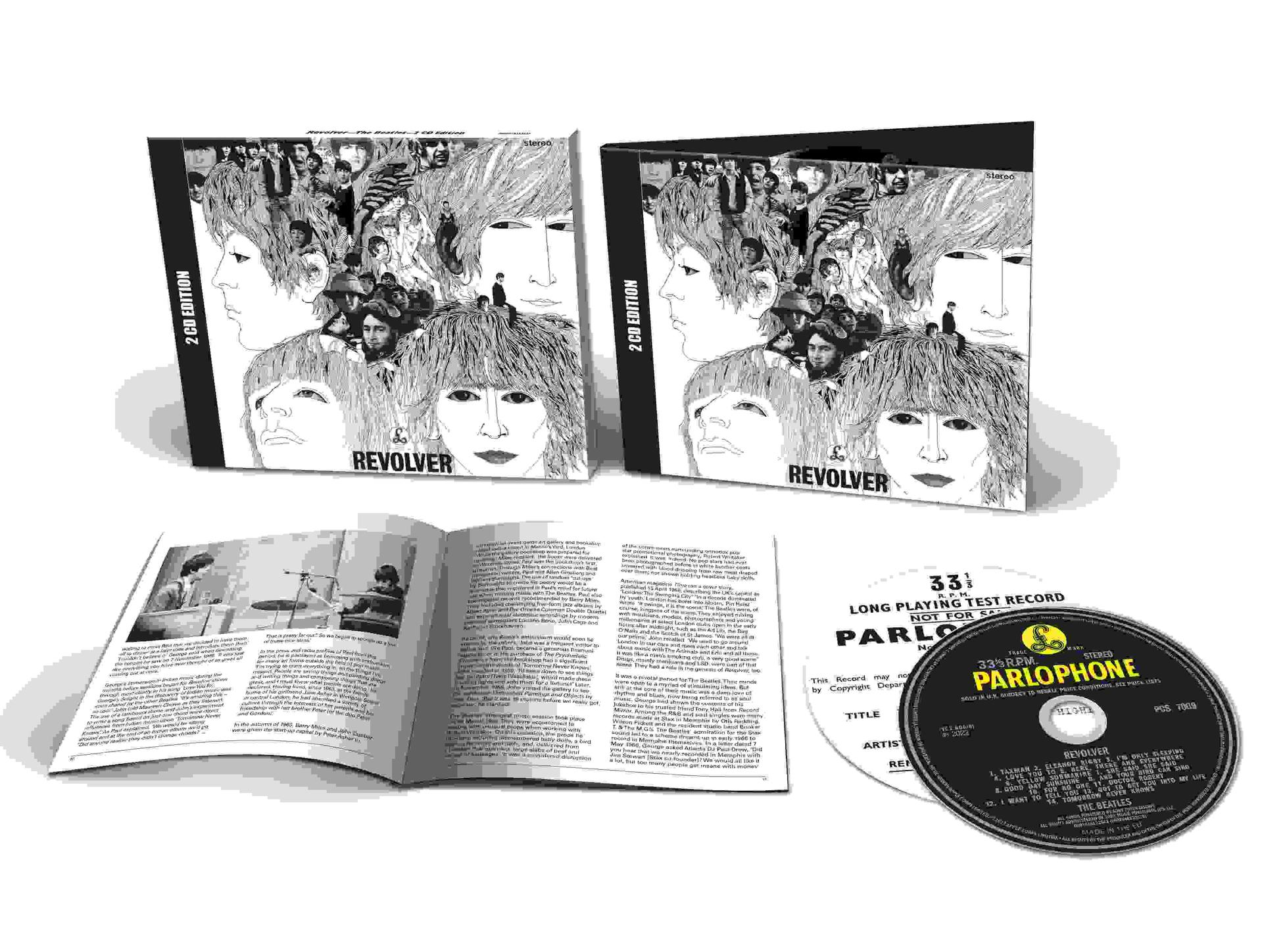 A Beatles 'Revolver' albumának CD-készlete, borítóval és szöveggel.