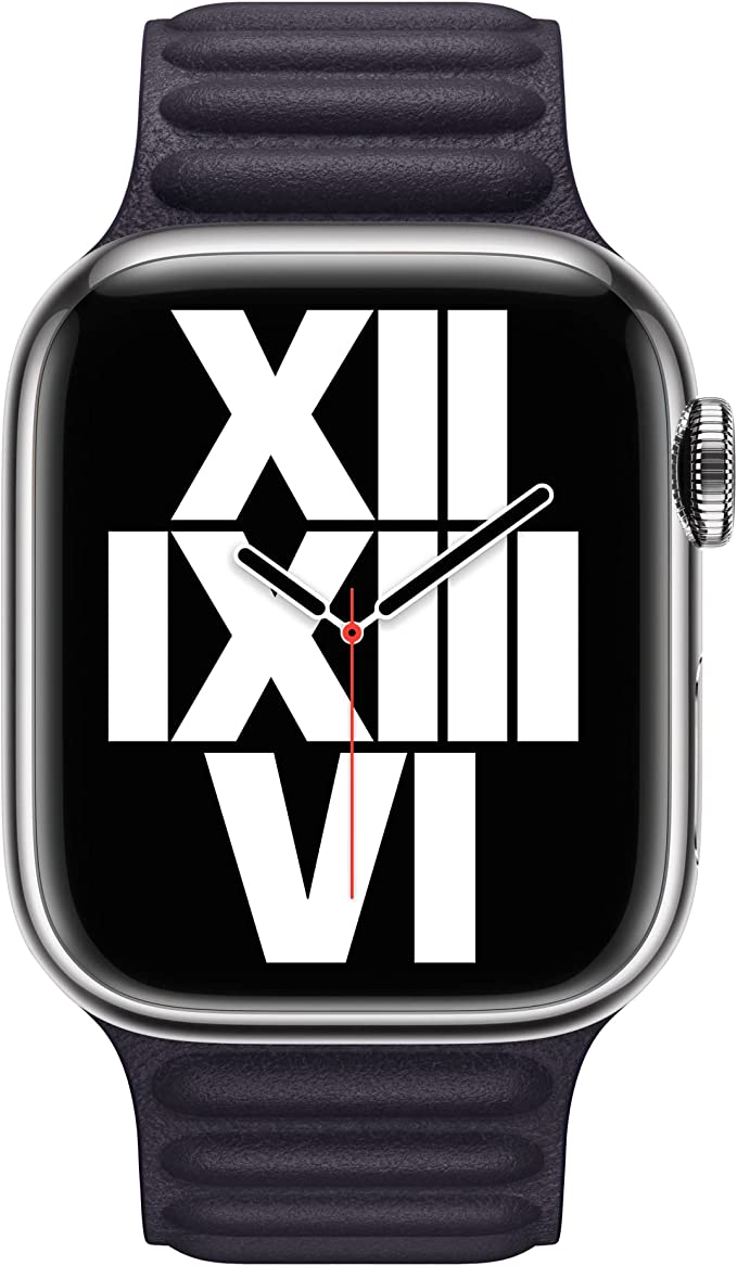 Reloj inteligente plateado con pantalla negra que muestra números romanos blancos.