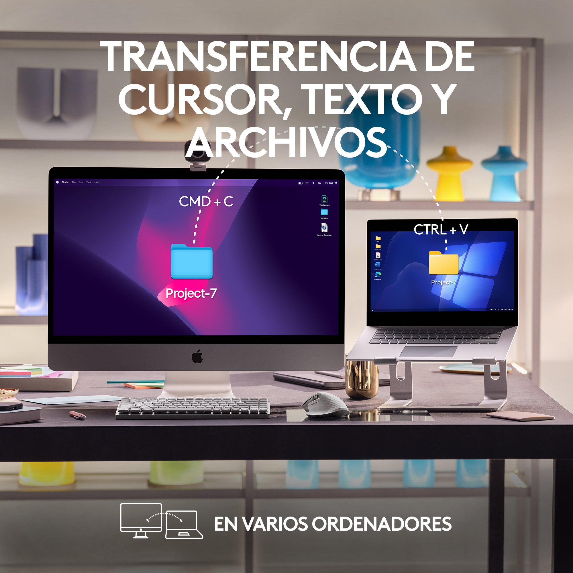 Dos computadoras conectadas mostrando transferencia de archivos. Texto en español.