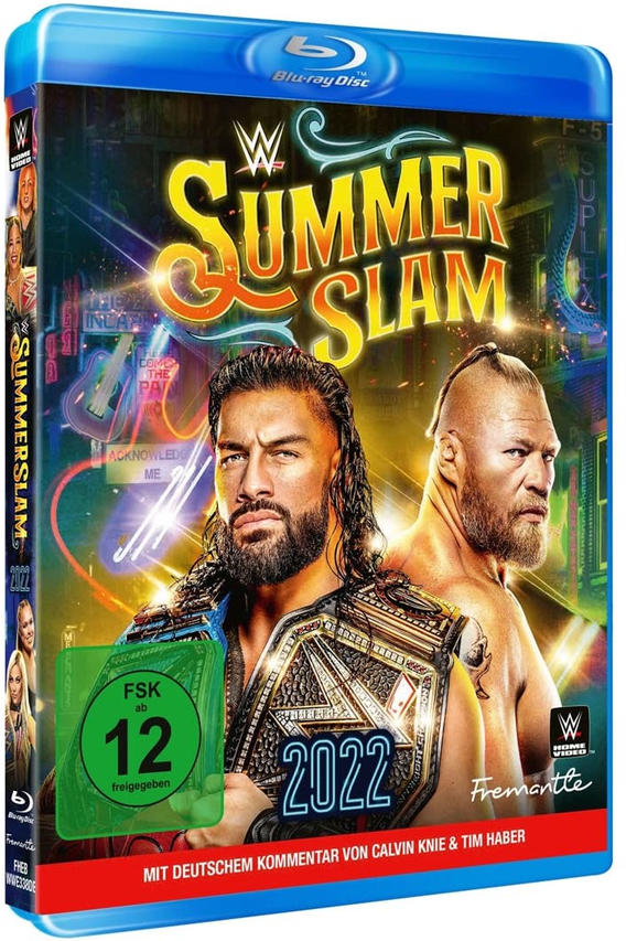 Blu-ray-Cover für WWE Summerslam 2022, mit Wrestlern und dem Titel. Blauer Hintergrund.