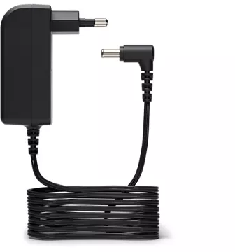Zwarte voedingsadapter en kabel. Eén uiteinde is aangesloten, de andere is schuin.