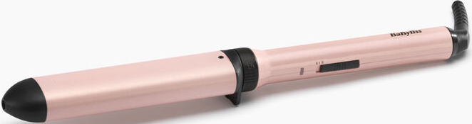 Rosa Babyliss Lockenstab auf weißem Hintergrund. Der Griff ist schwarz.