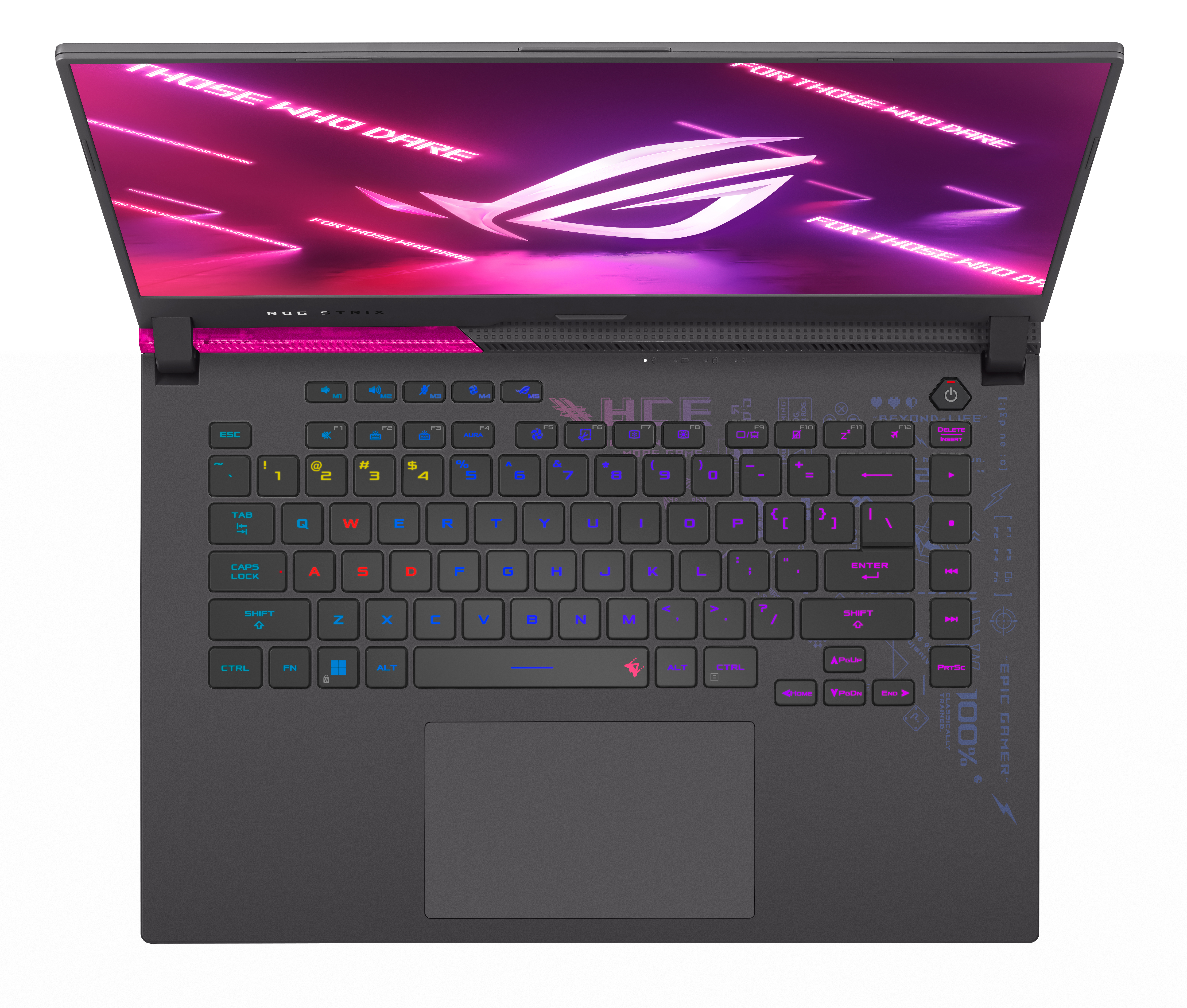 Portátil abierto, teclado a la vista. El portátil tiene un logo ROG y texto.