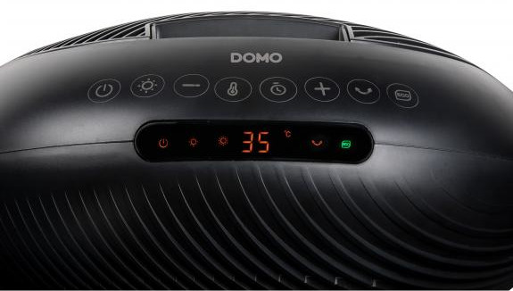 Close-up of a black DOMO fan with a digital display showing 35°C.