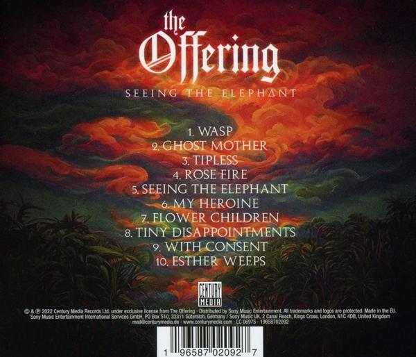 CD-Cover für "The Offering - Seeing the Elephant" mit einer Liste von Songs und einem feurigen Hintergrund.