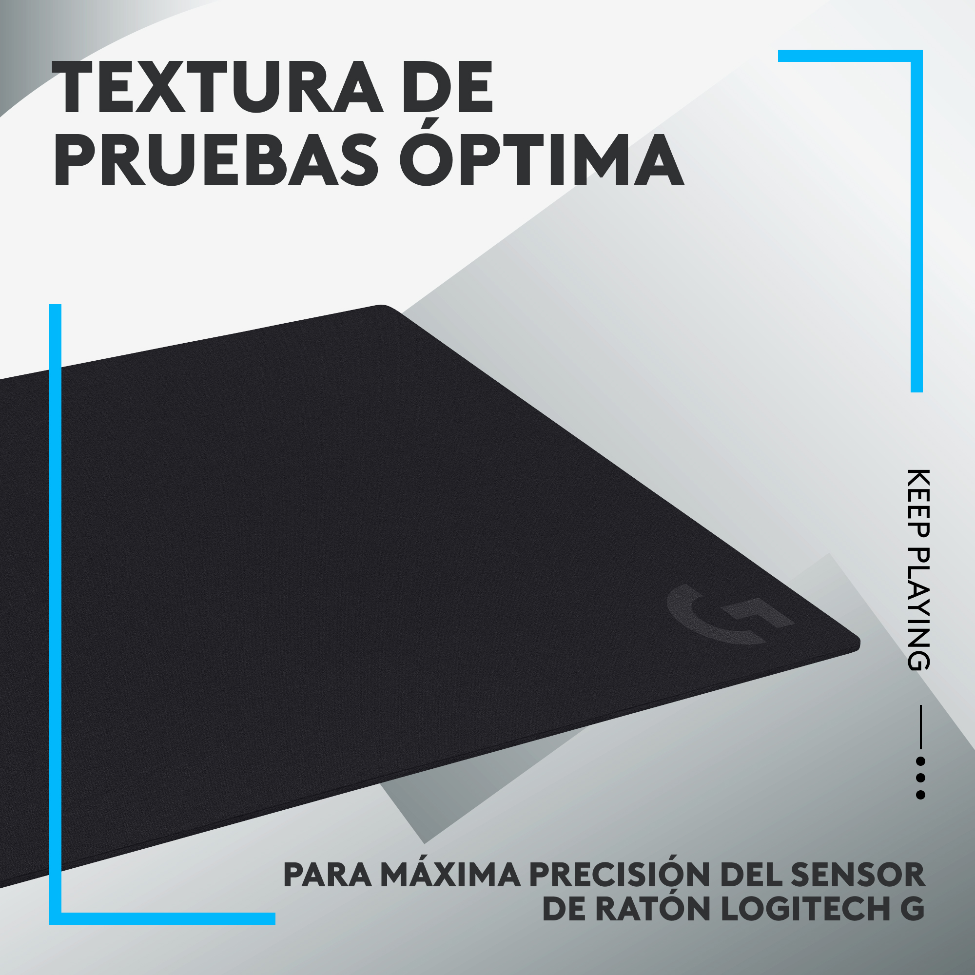 Una alfombrilla de ratón negra. Tiene el logotipo de Logitech G y texto en español. Texturas visibles al fondo.