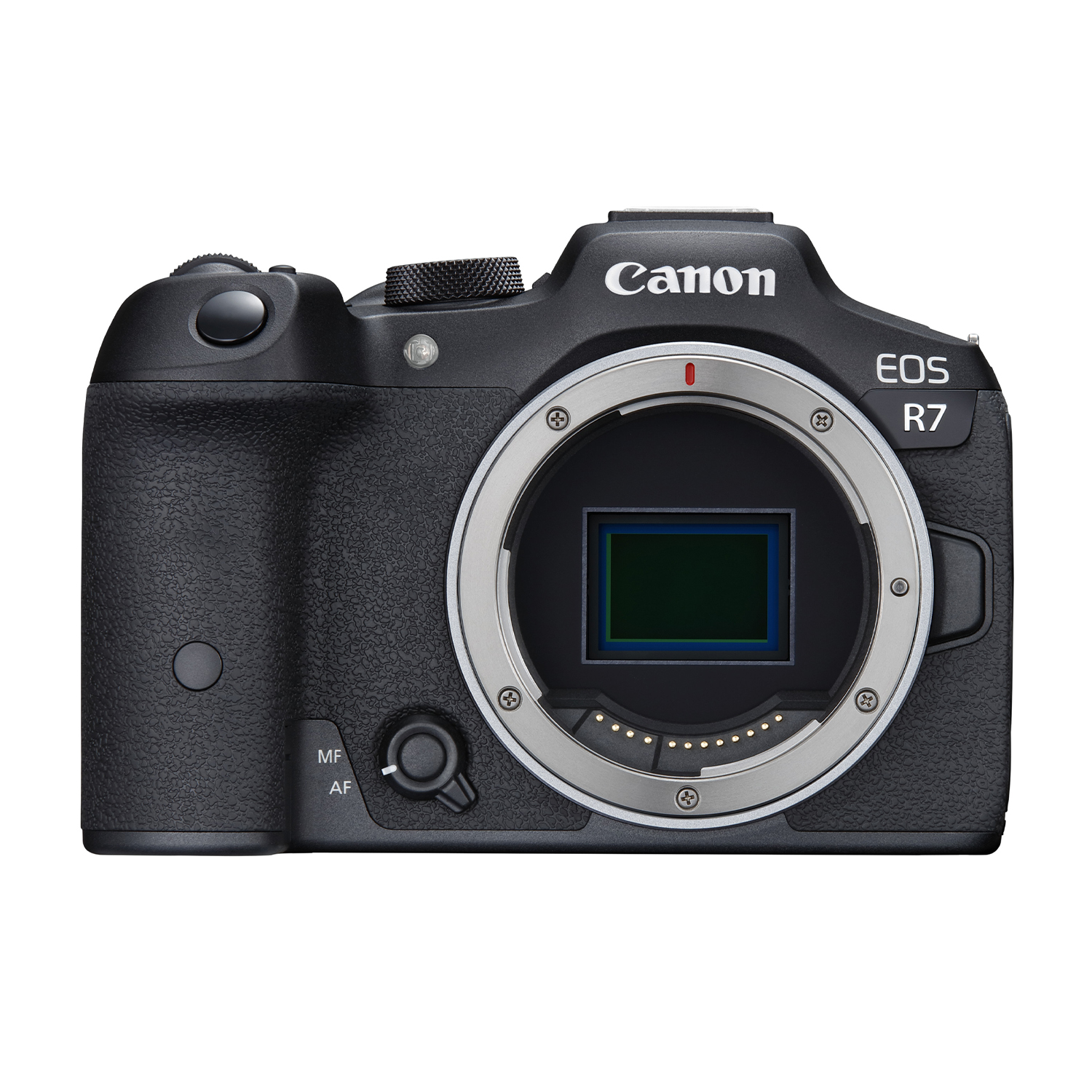 Fotocamera Canon EOS R7 nera. L'attacco dell'obiettivo è visibile. Canon ed EOS R7 sono scritti su di essa.