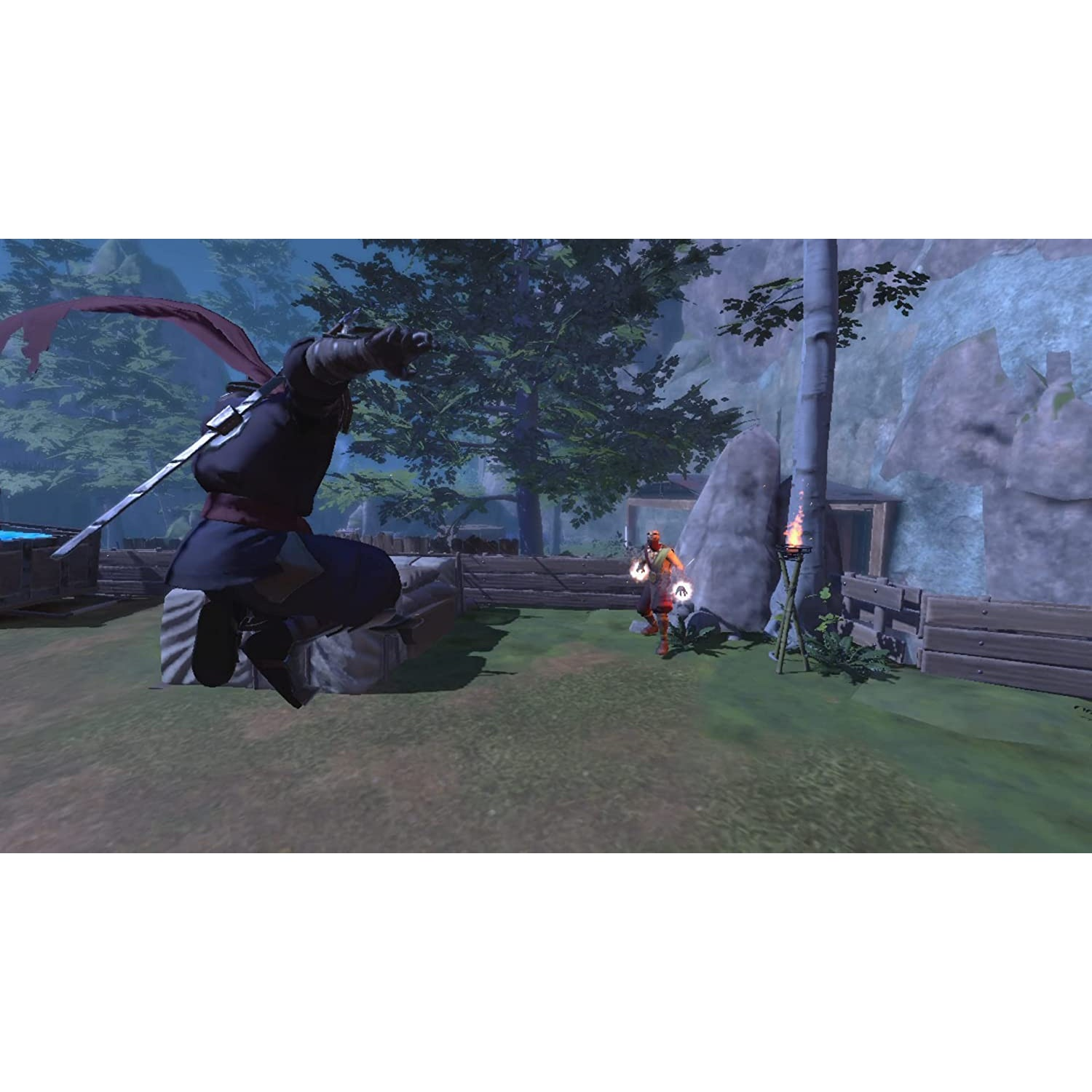 Un ninja salta frente a una persona. Un bosque está en el fondo. Hay una valla de madera.