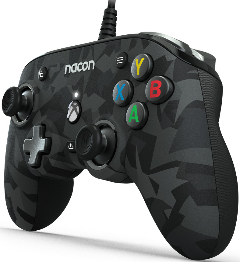 NACON Bedrade controller Pro Compact Forest Camo Xbox One/Xbox Series (XBXREVOLUTIONXURBAN)