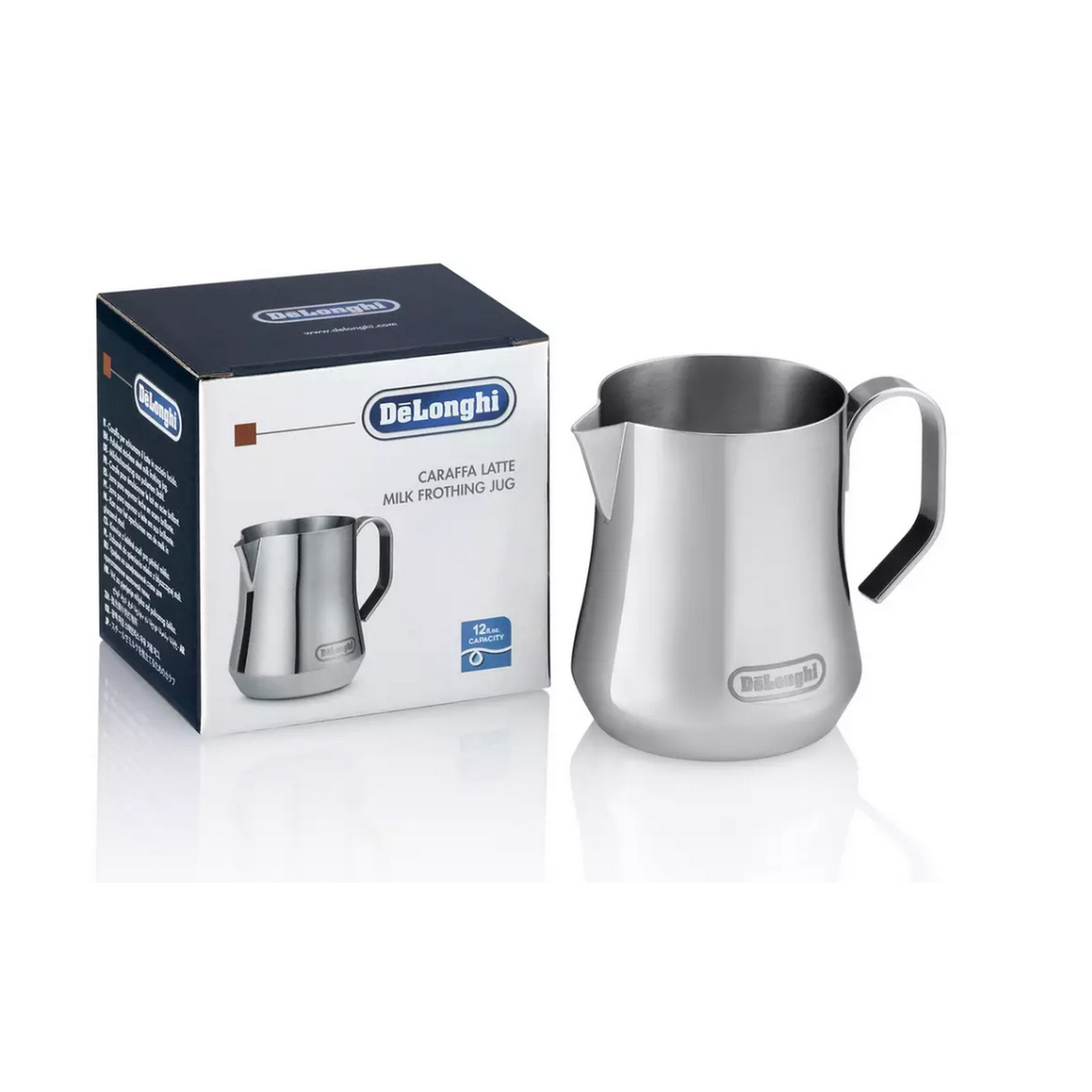 Una jarra para espumar leche De'Longhi con su caja sobre una superficie blanca.