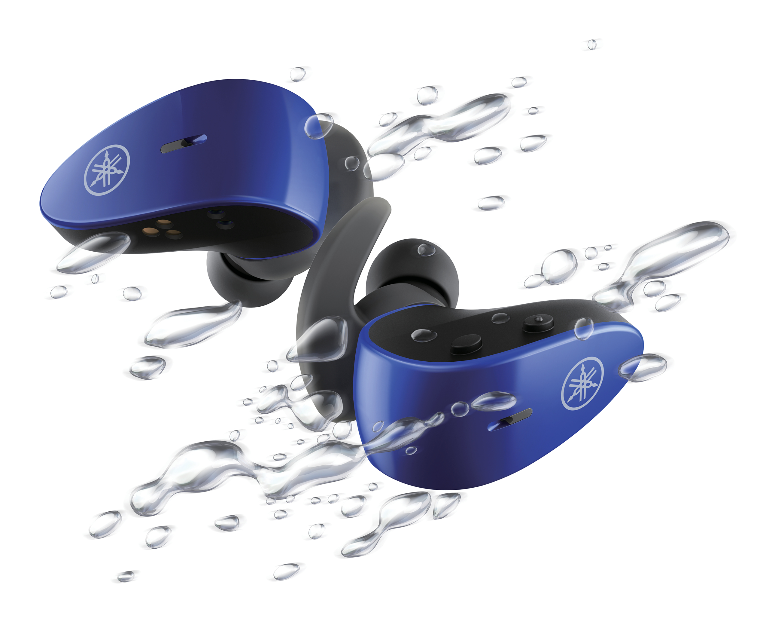 Paar blaue Yamaha-Ohrhörer mit Wassertropfen. Das Yamaha-Logo ist sichtbar.