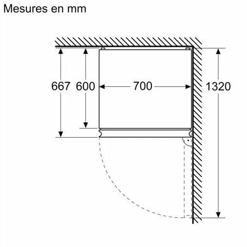 Technische tekening van een koelkast. Toont afmetingen en de deuropening.