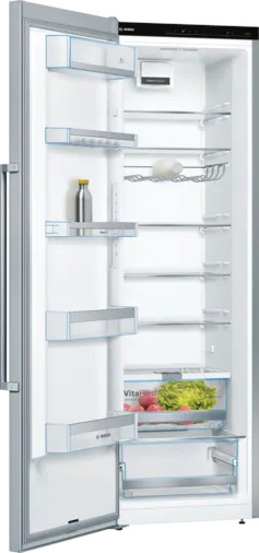 Intérieur de réfrigérateur ouvert. Étagères contiennent des articles. La porte est ouverte.