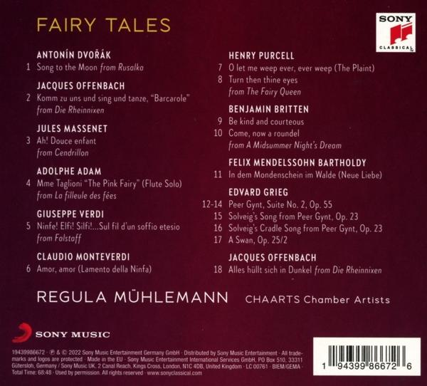 Eine Liste von Songtiteln und Künstlern auf einem CD-Cover, in mehreren Sprachen.