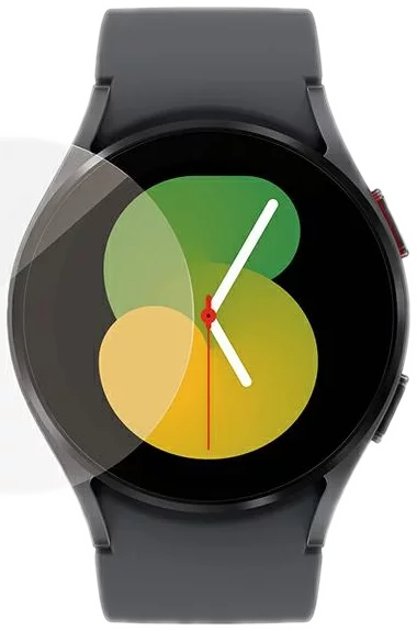 Une smartwatch avec un bracelet noir et un écran affichant une interface colorée.