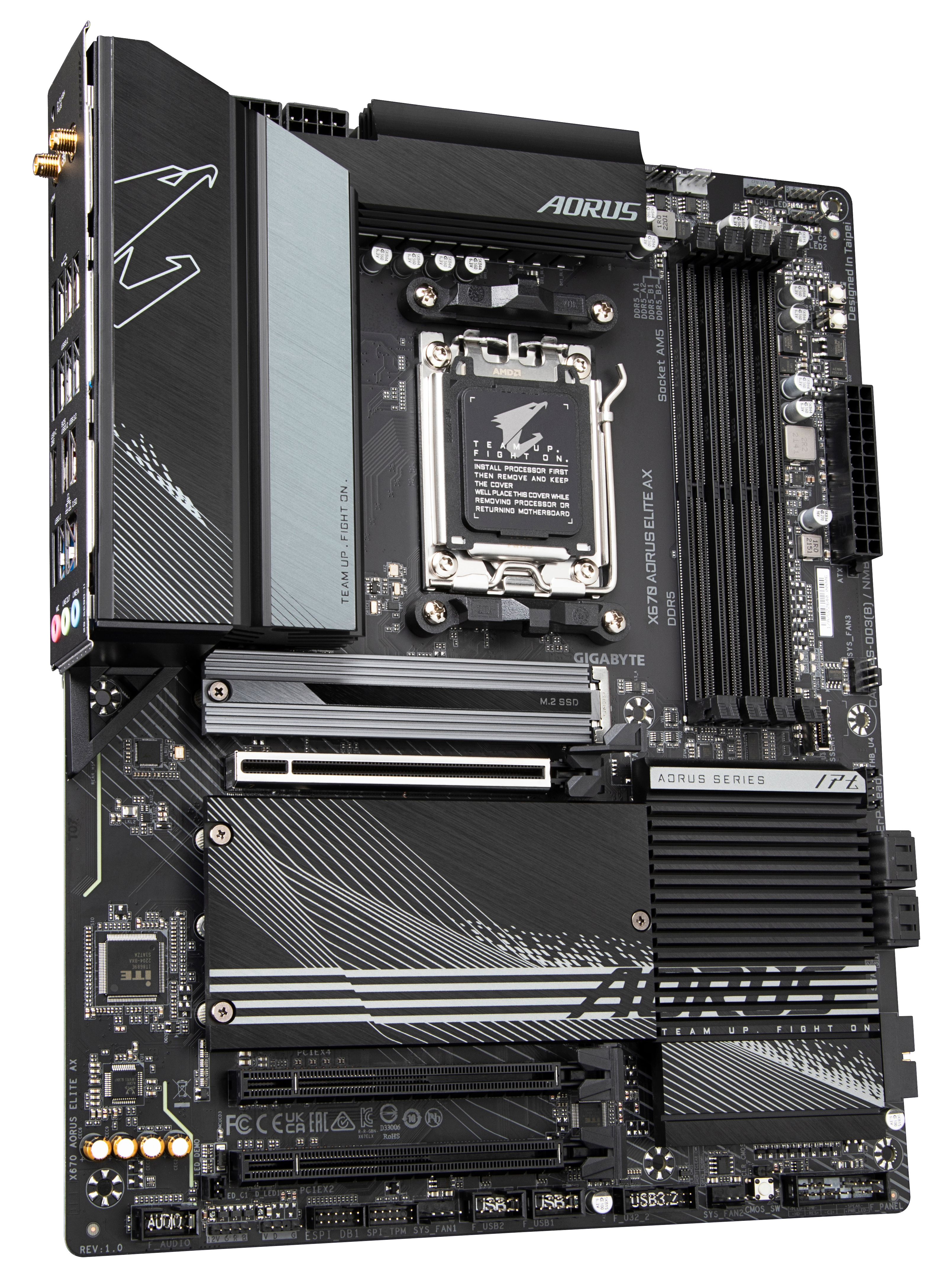 GIGABYTE X670 AORUS ELITE AX Mainboard Mehrfarbig