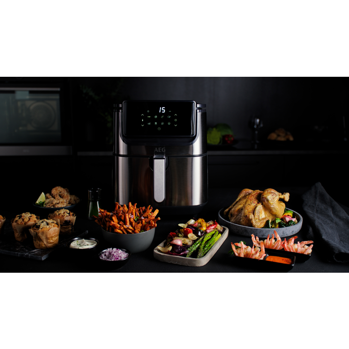 Freidora de Aire Sin Aceite - AEG AF6-1-6ST, 1800 W, 5.4 l, Hasta 180º C, 8 programas, Acero Inoxidable