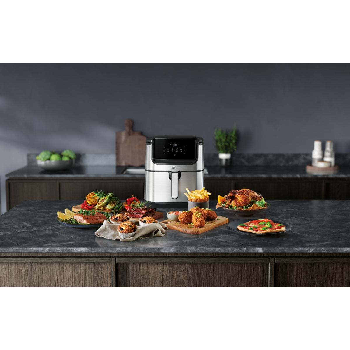 Freidora de Aire Sin Aceite - AEG AF6-1-6ST, 1800 W, 5.4 l, Hasta 180º C, 8 programas, Acero Inoxidable