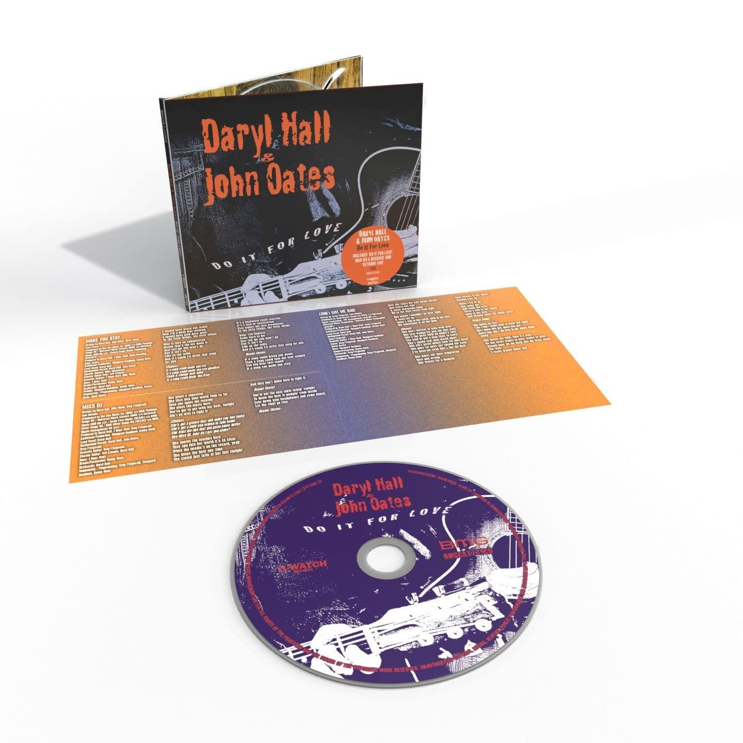 Daryl Hall & John Oates album, met songteksten, albumhoes en een cd.