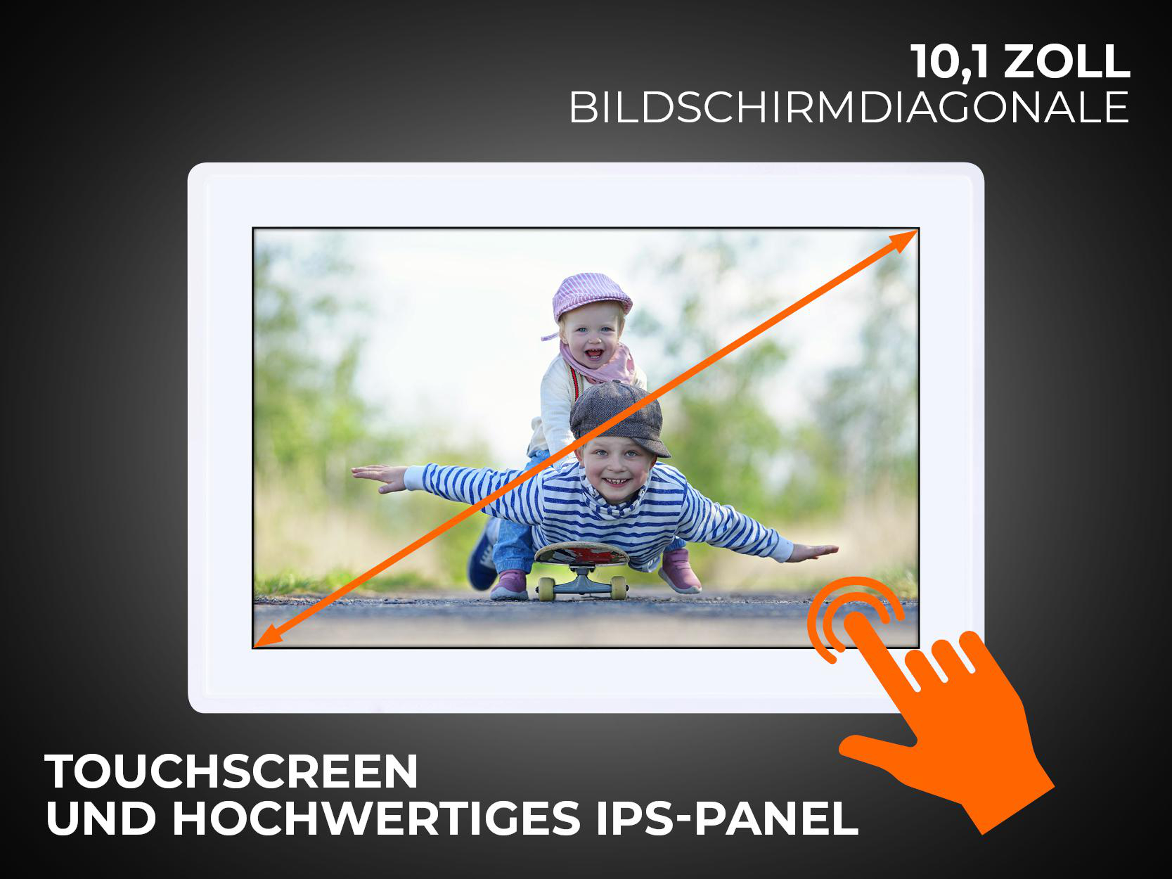 Weißer digitaler Bilderrahmen, der ein Foto von zwei Kindern auf einem Skateboard zeigt.