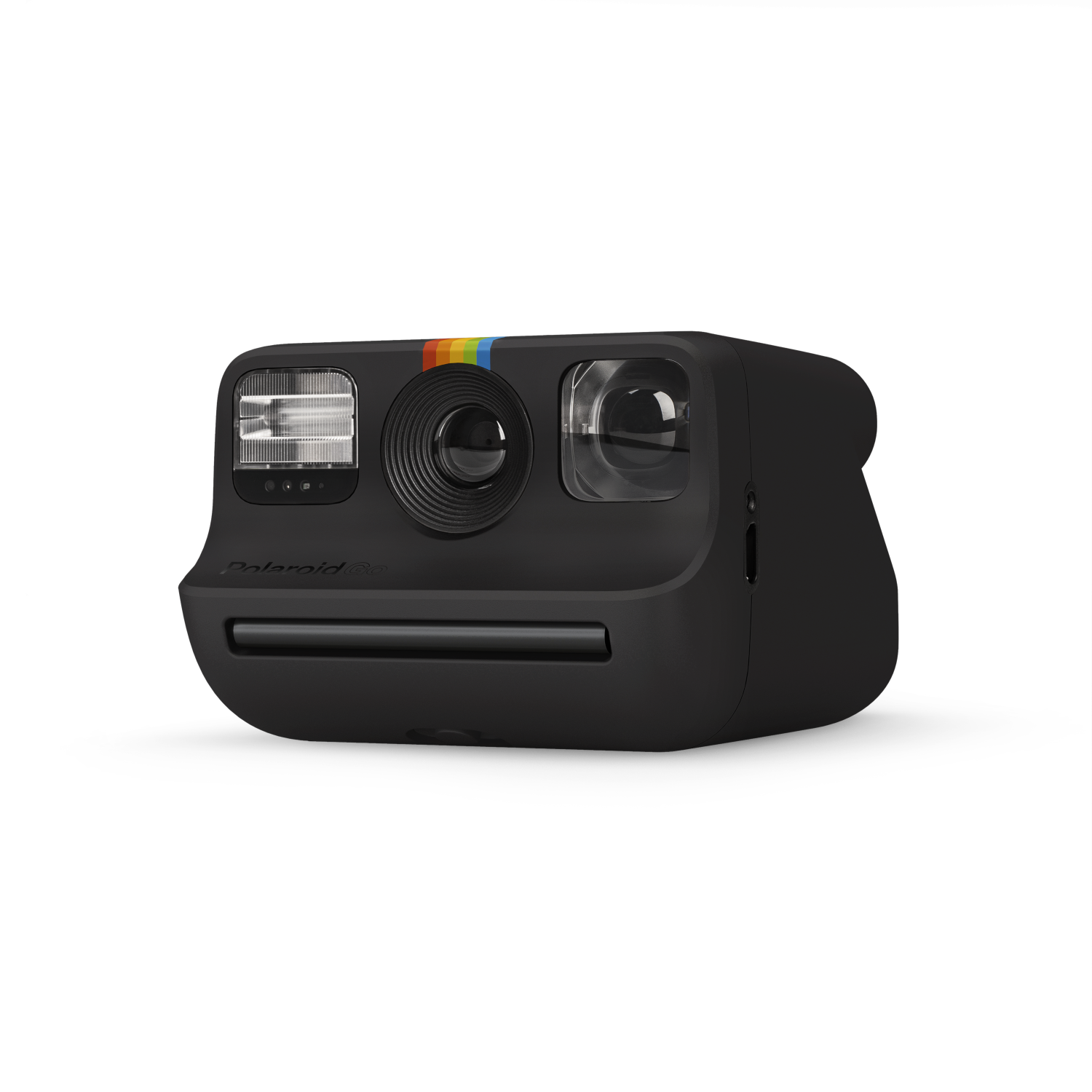 Een zwarte instantcamera met een regenboogstreep. De lens en flitser zitten aan de voorkant.