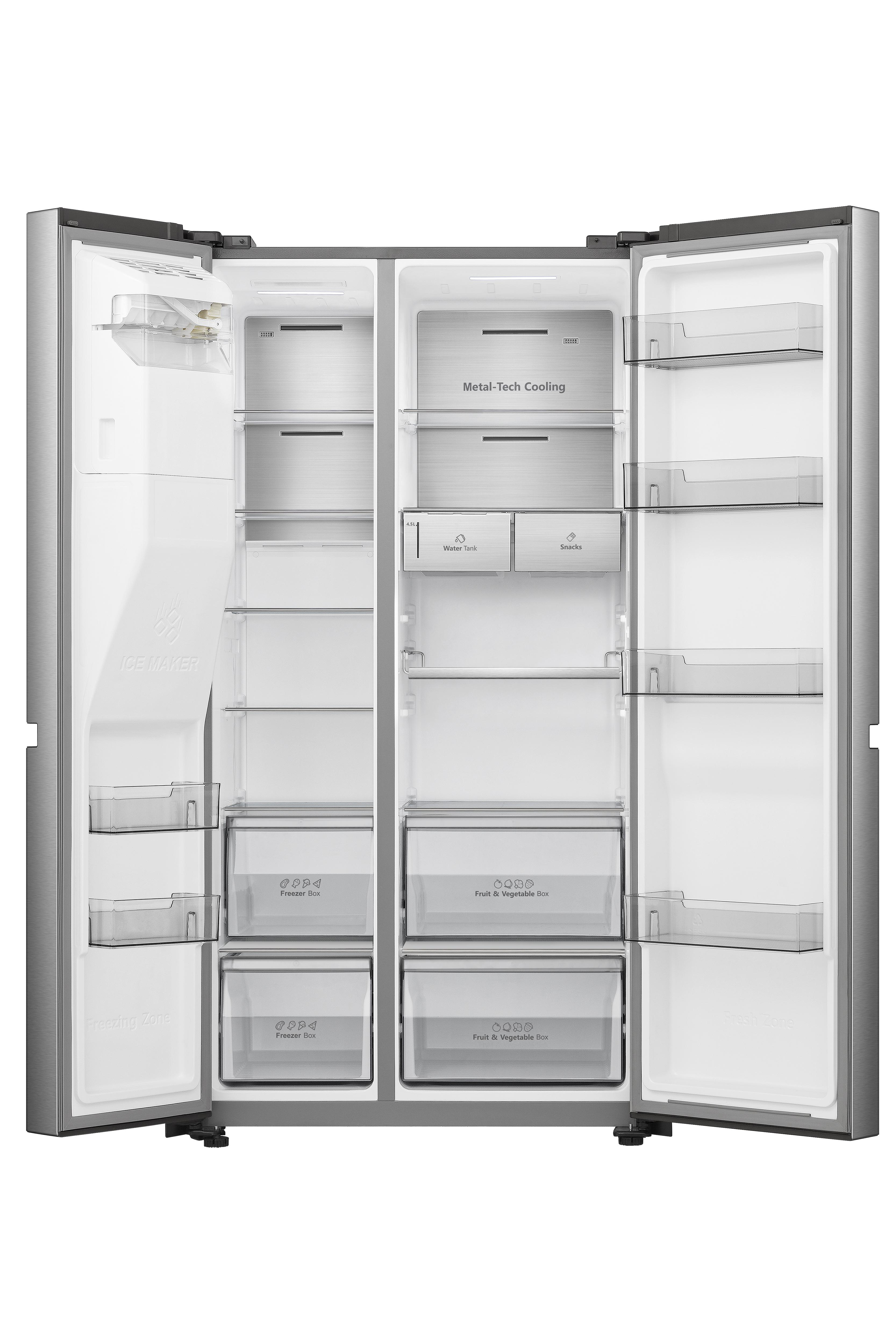 Ein geöffneter silberner Kühlschrank mit Regalen, Schubladen und Fächern.