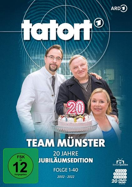 DVD-Cover von 'Tatort' mit drei Personen und einem Kuchen. Titel 'Team Münster'. 20 Jahre Jubiläumsausgabe.