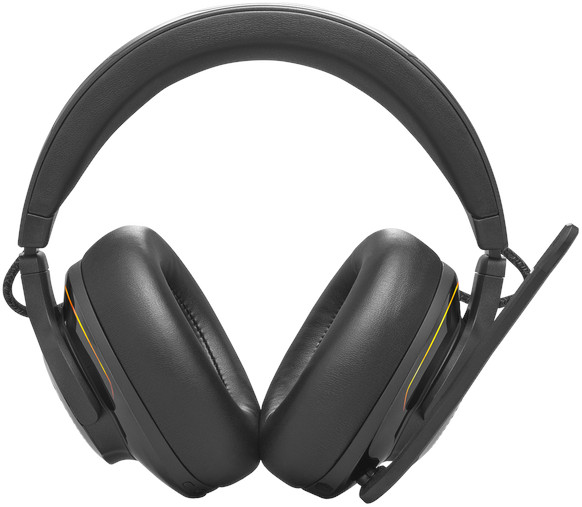 Casque noir avec des accents orange sur les oreillettes et le bandeau.