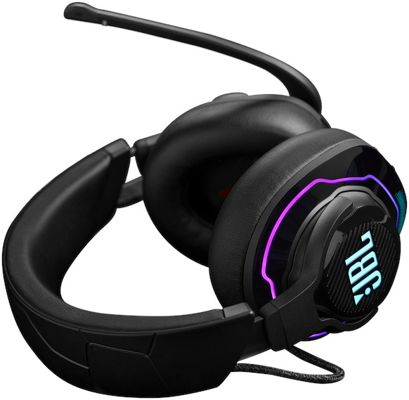 Casque de jeu JBL noir avec microphone. Des accents bleus et violets brillants sont visibles.