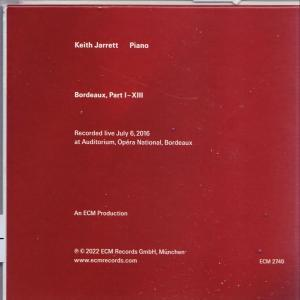 Roter Hintergrund mit weißem Text. Es steht 'Keith Jarrett Piano', 'Bordeaux, Part I-XIII' und weitere Details zur Aufnahme.