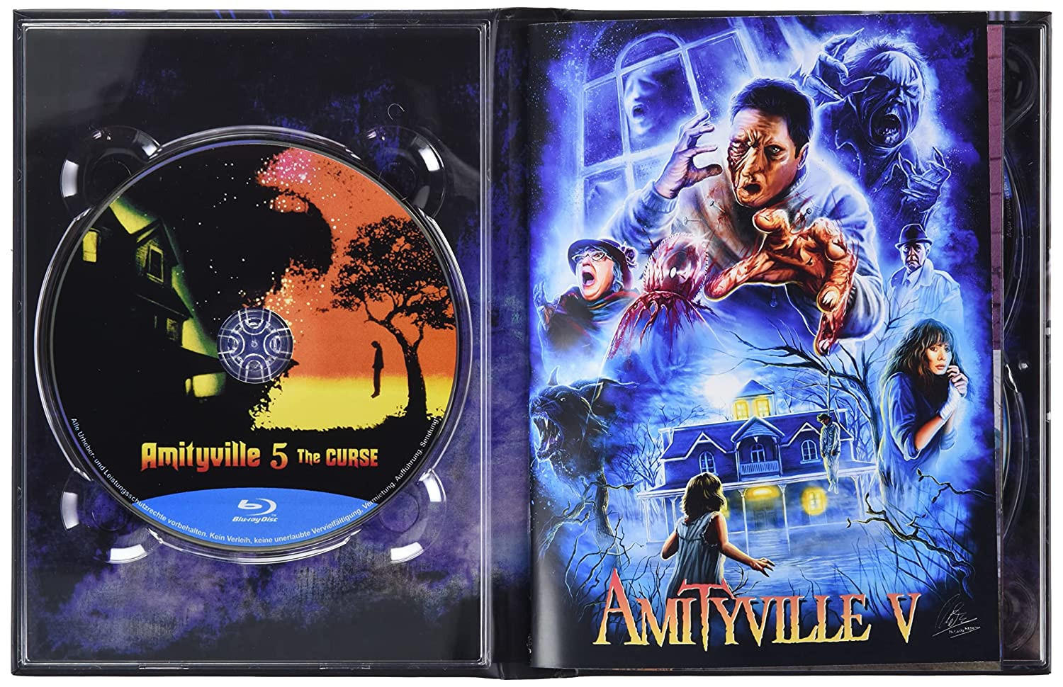 Geöffnete Blu-ray-Hülle mit Disc und Cover-Art eines gruseligen Hauses und Figuren.