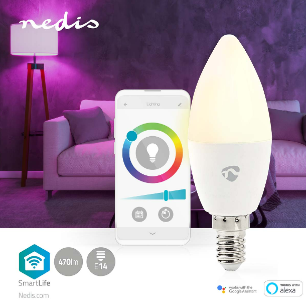 Weiße Smart-Glühbirne mit Telefon, das Farboptionen zeigt. Lila und weißer Raum, mit einer Lampe.