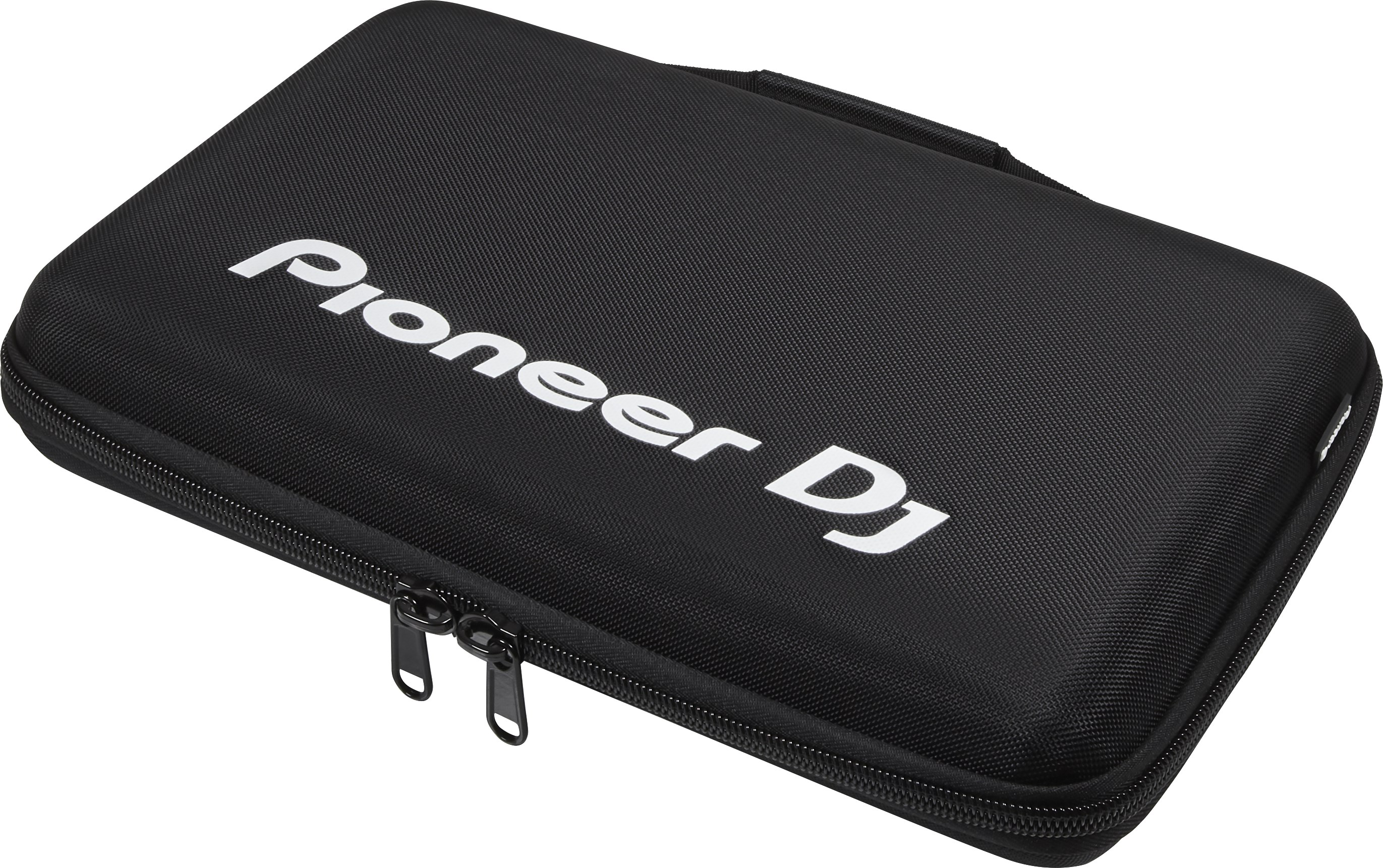 Fekete tok fehér "Pioneer DJ" logóval.