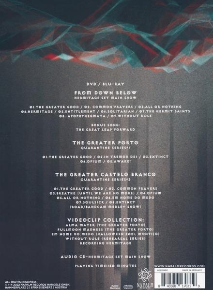DVD-Rückseite mit Trackliste, mit schwarzem Hintergrund. Napalm Records Logo unten.