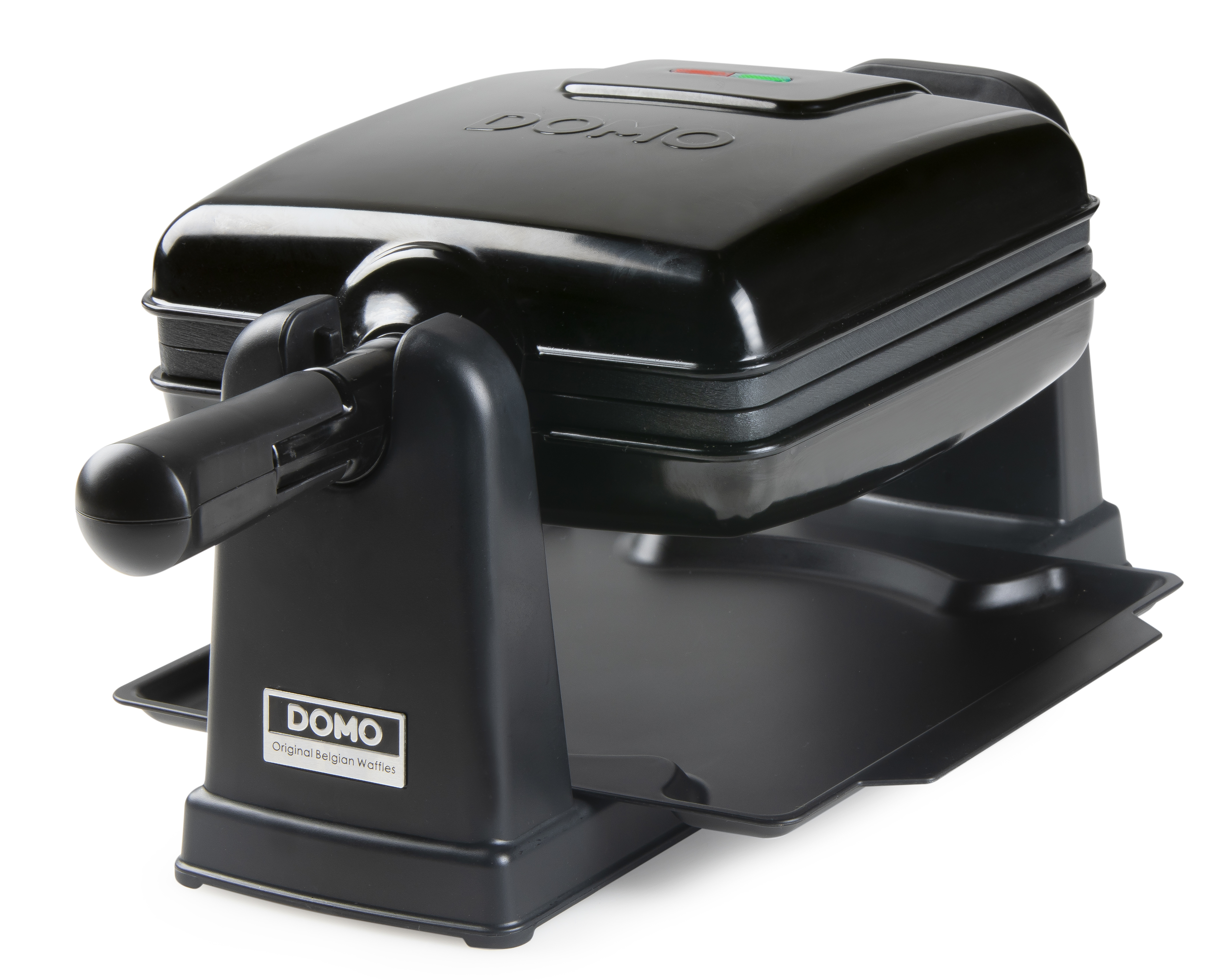 A black waffle maker with a handle, a tray, and the 'DOMO' logo.