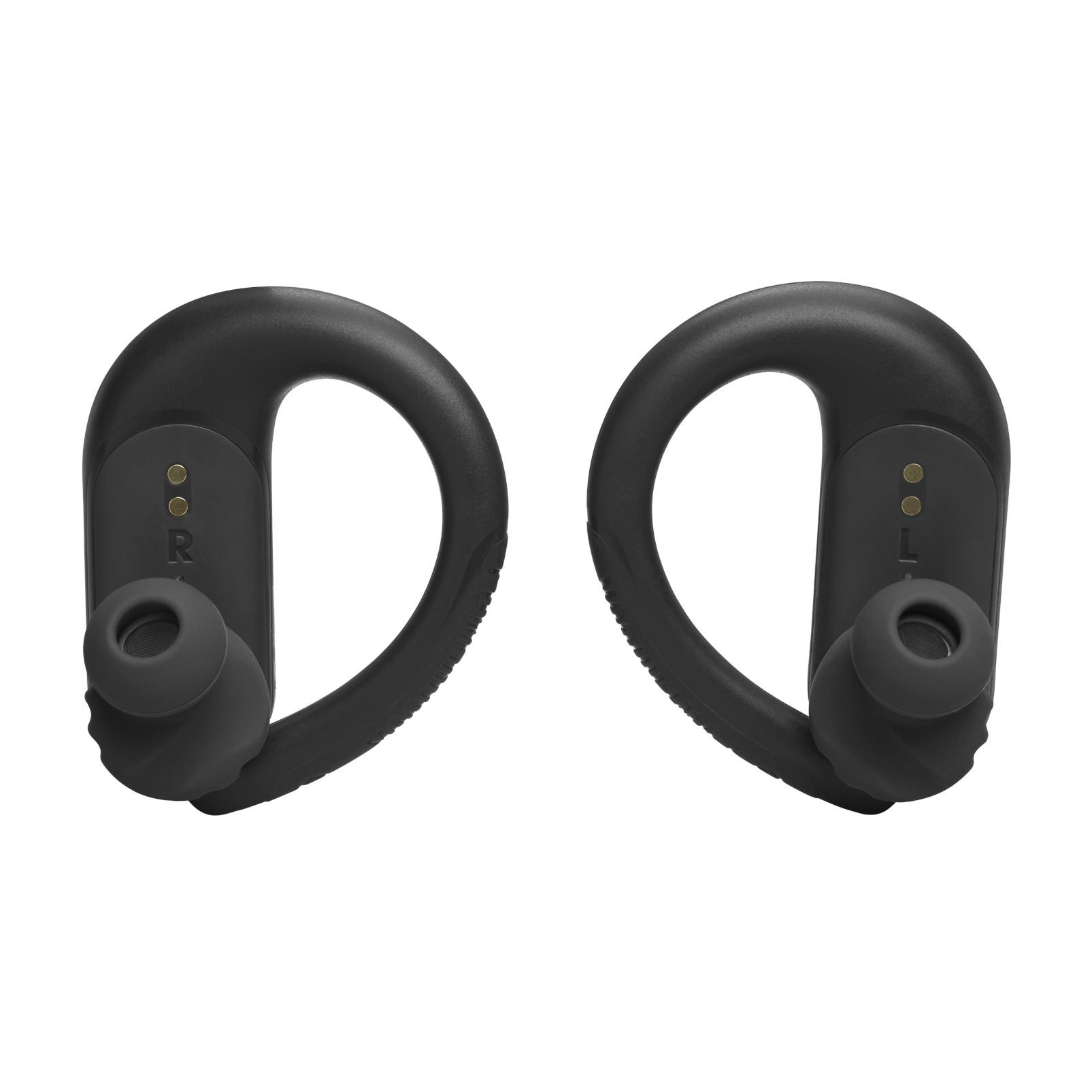 Zwei schwarze kabellose JBL-Ohrhörer. Die Ohrhörer sind mit einem gebogenen Teil verbunden, der um das Ohr geht.