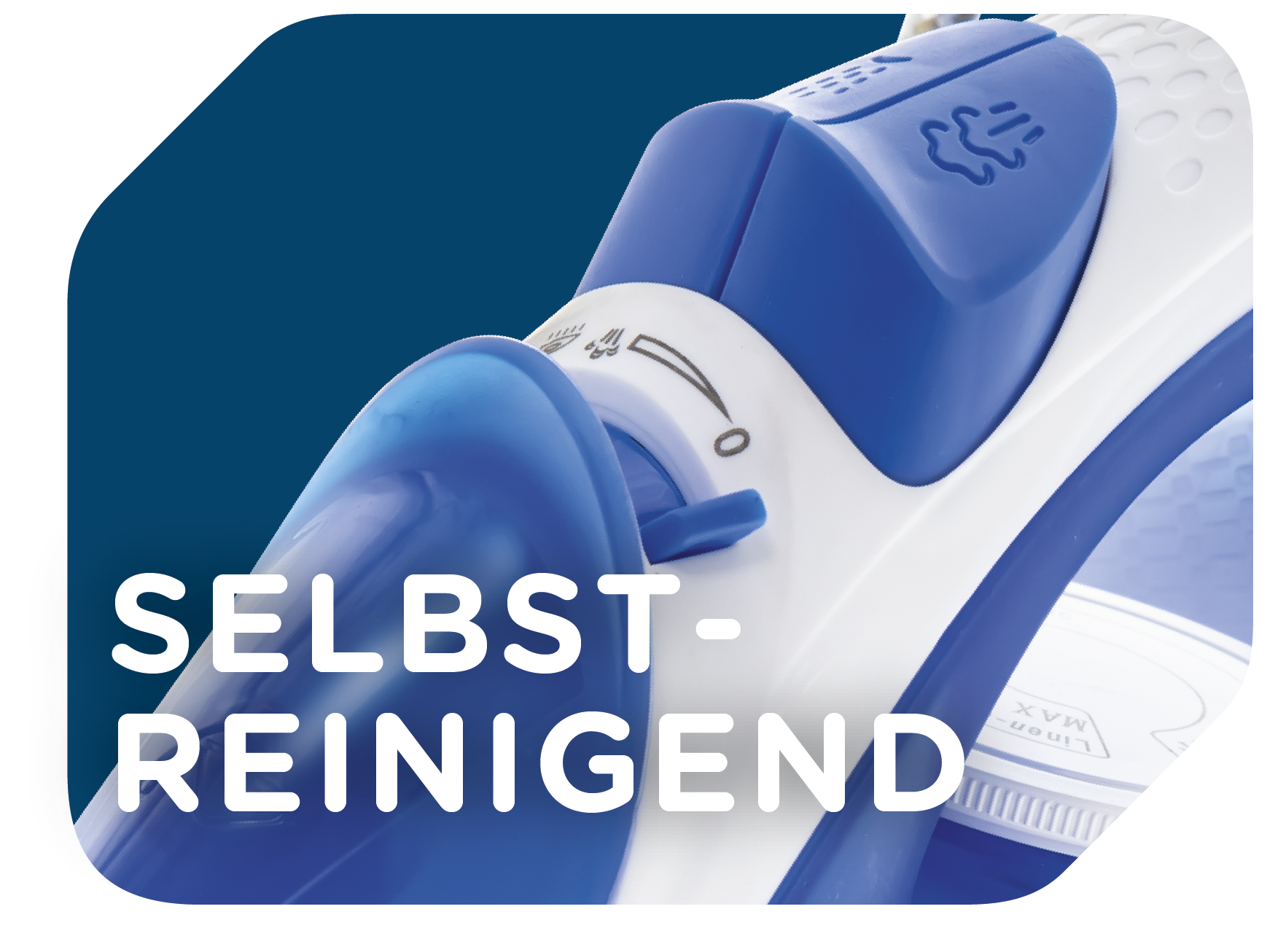 Nahaufnahme eines weiß-blauen Bügeleisens mit dem Text 'SELBST-REINIGEND'.