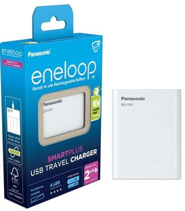 Dobozos Panasonic eneloop töltő és maga a töltő, fehér, négy nyílással.