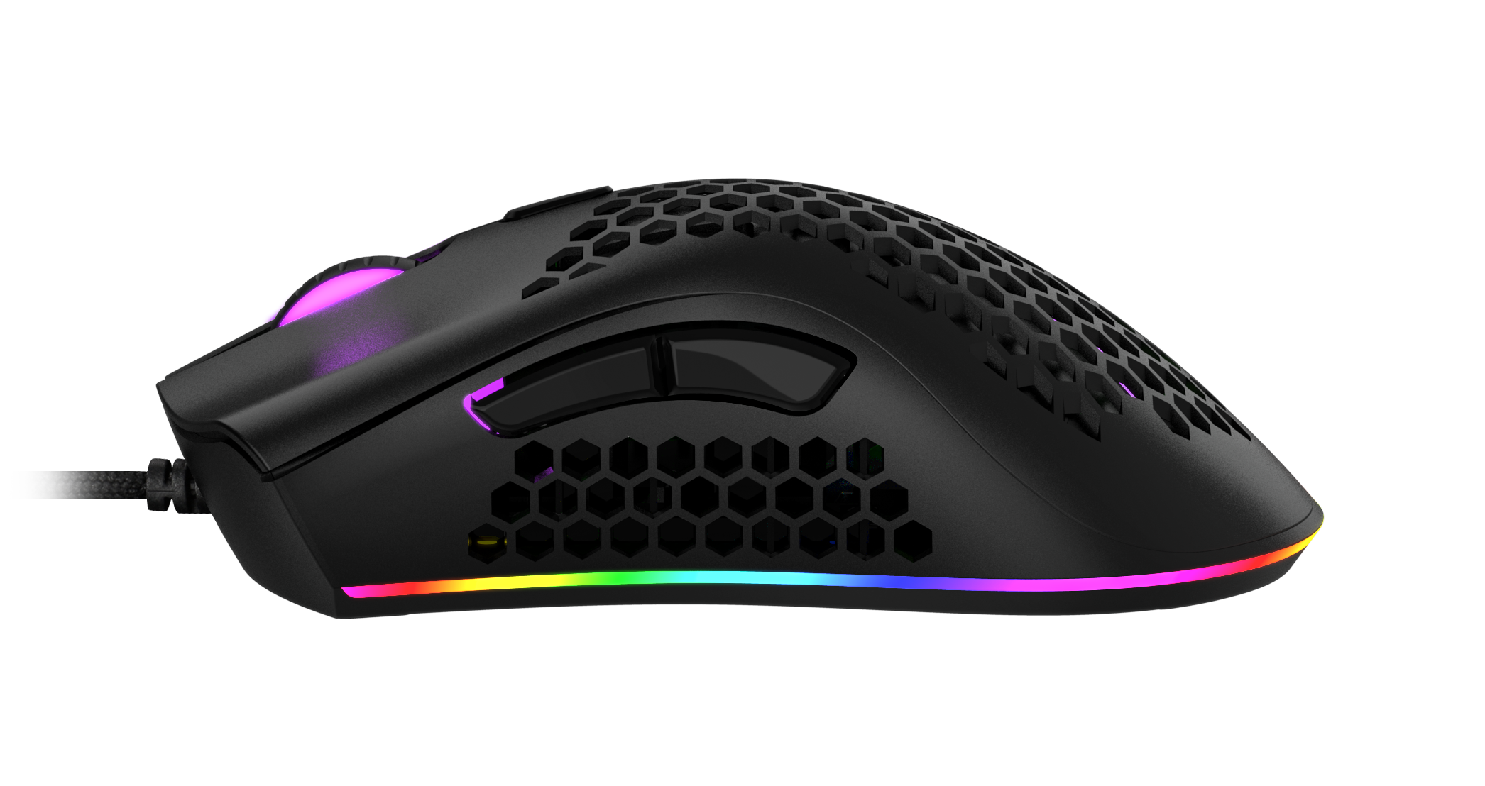 Eine schwarze Gaming-Maus mit Wabenmuster und RGB-Beleuchtung. Sie hat Seitentasten und ein Kabel.