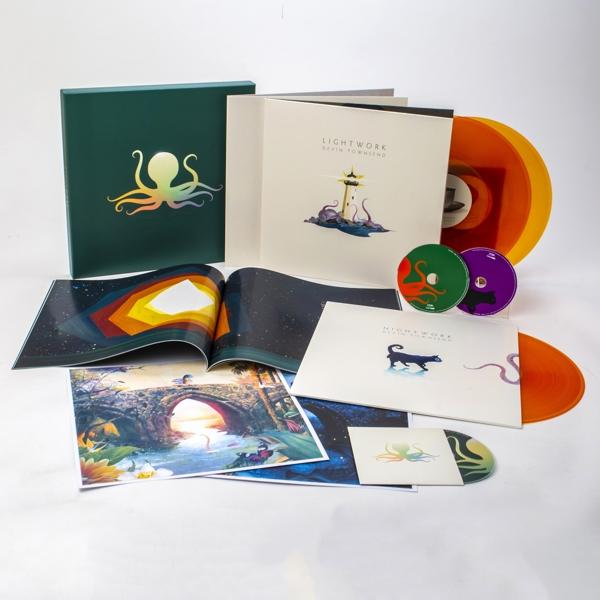 Boxset eines Albums mit mehreren Discs, Booklets und Extras, weißer Hintergrund.