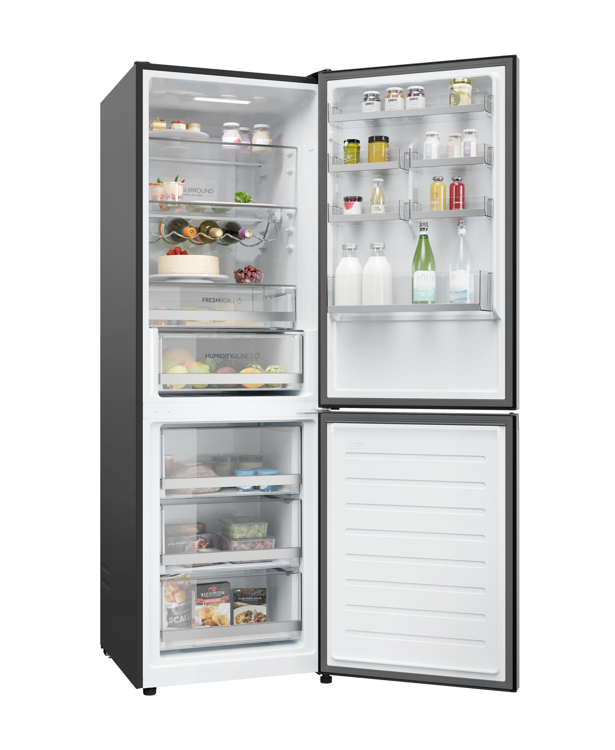 Un refrigerador negro con puertas abiertas, lleno de comida.