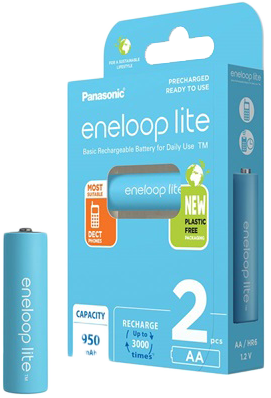 Két kék AA elem doboza az "eneloop lite" felirattal.