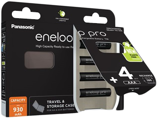 Egy Panasonic eneloop pro akkumulátorcsomag. Fekete, és megmutatja az elemeket belül.